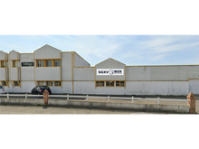 Charger l'image dans la galerie, Box (en rdc) 7.50m² - 18.75m³<br>Équivalent appartement 75m²